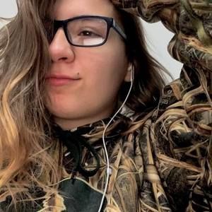 Meet your Posher, Angele